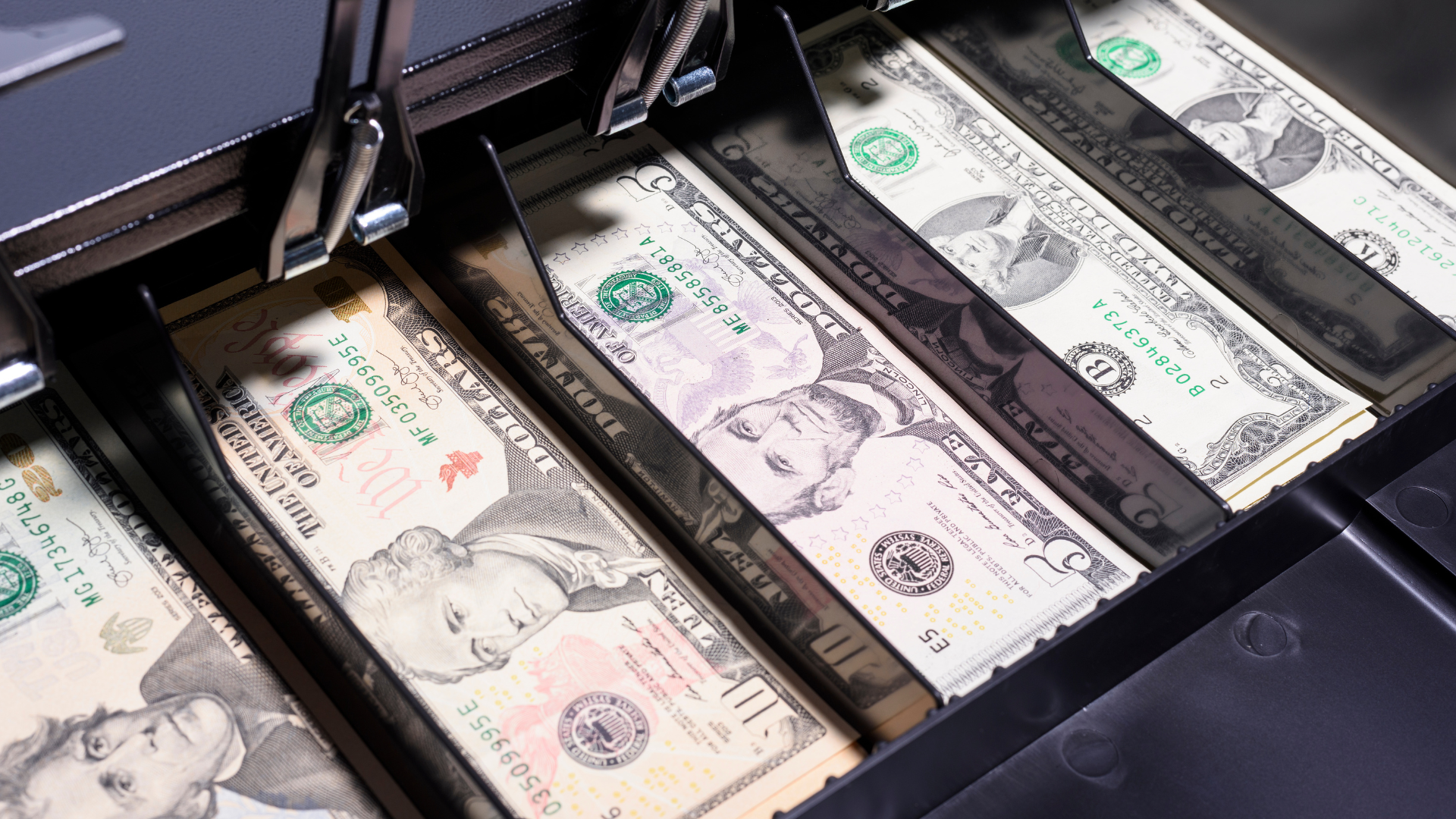 How Compensation Works After a Gilbert Rollover Crash